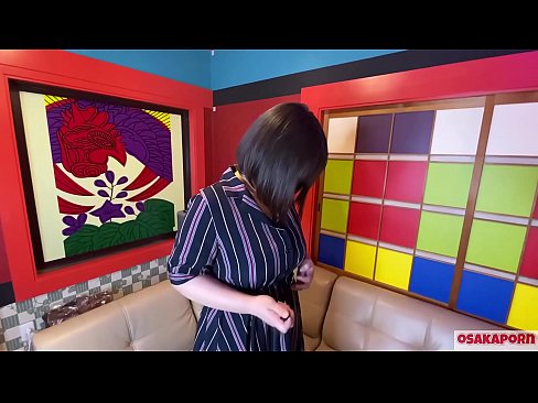 ❤️ Kuti Japonè ak gwo tit masturbe ak jwèt sèks epi li gen yon orgasm. Li pale nan yon entèvyou sou eksperyans mèrdik li. Tèt gwo ak chat pwale plen jemi byen fò. Osakaporn ️❌  Sèks nan nou % ht.superpornpics.ru%